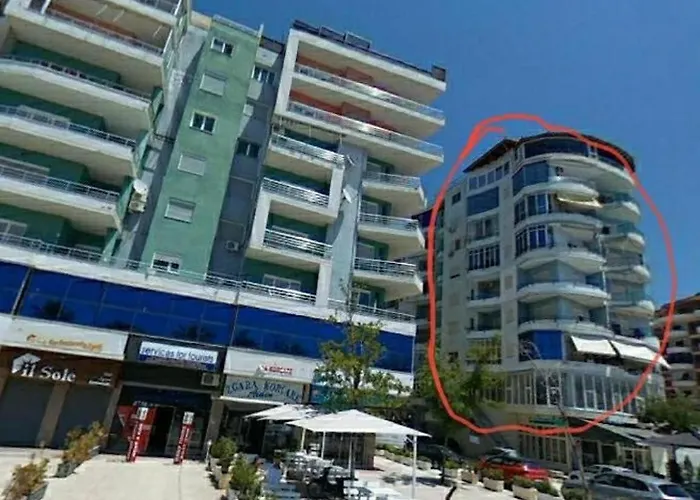 Vivi La Tua Con L'appartamento 1 Di Ervin! Enjoy Your With Ervin's 1! * Vlorë